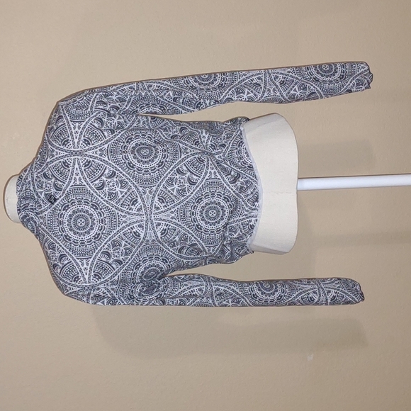 prAna Long Sleeve Tie Front Cardigan Size S - Picture 3 of 9